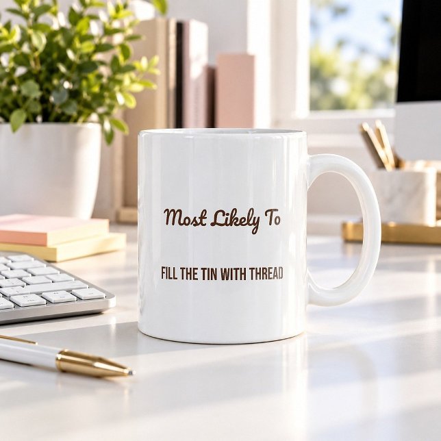 Café Mais Propenso a Encher a Lata com Caneca de Linha (Criador carregado)