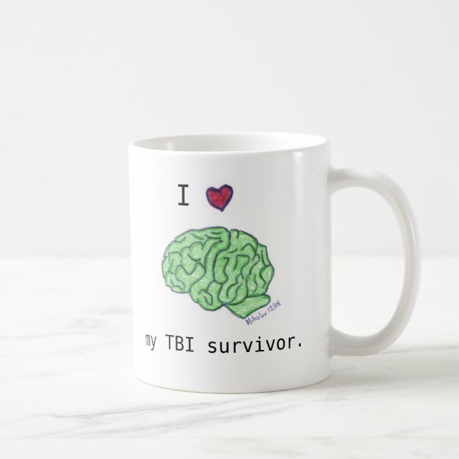 Café "Mim [coração] caneca do meu sobrevivente de TBI" (Direita)
