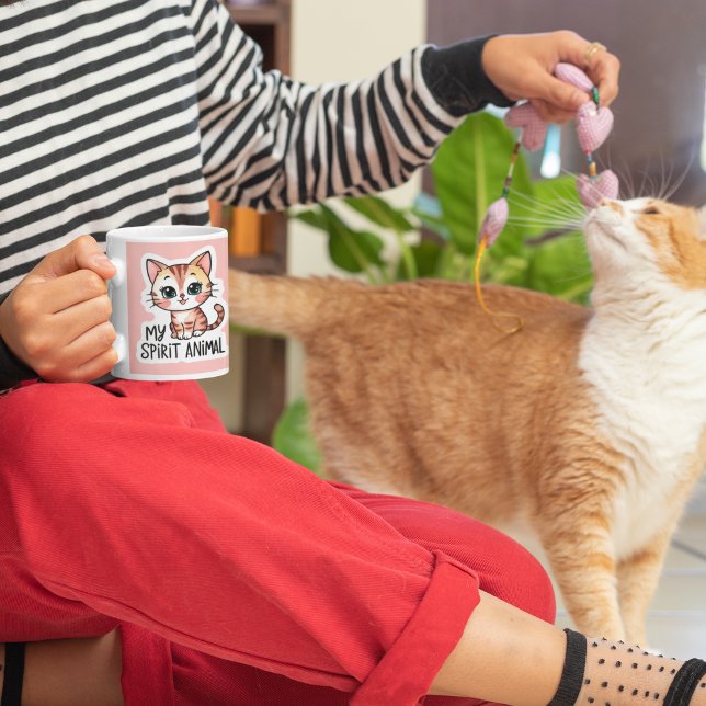 Café Minha Caneca De Gato De Gato (This adorable, "My Spirit Animal" cat mug would make the perfect cat lover gift! )