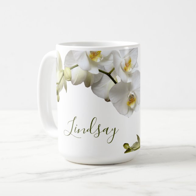 Café Modelo de nome de orquídeas brancas Caneca de pres (Frente Esquerda)