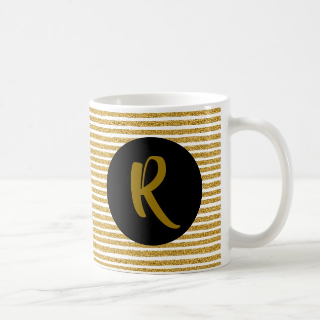 Café Monograma na caneca Dourada com risca de brilho (Direita)
