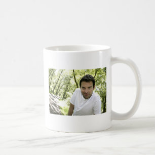 Café Música de Ryan Kelly - caneca - árvores verdes