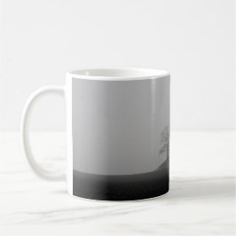 Café Na caneca de nevoeiro