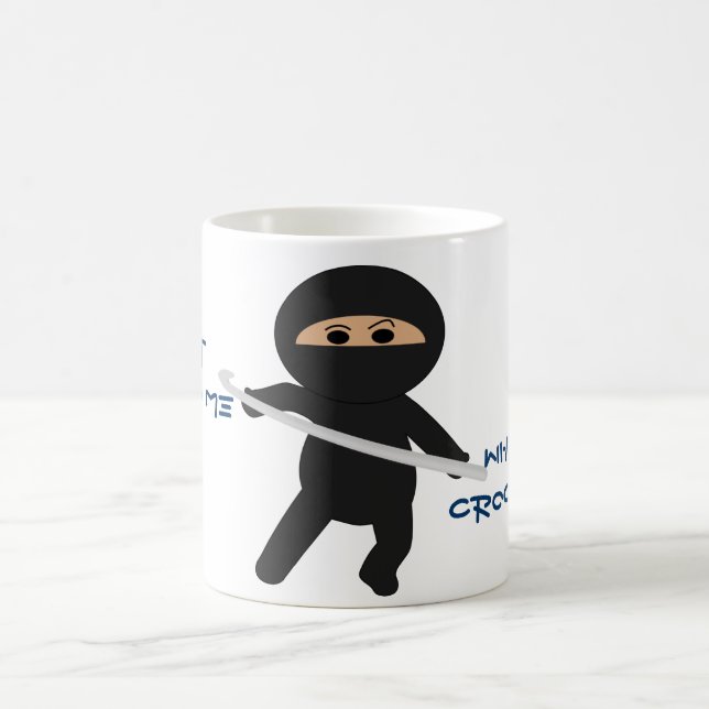 Café Ninja com a caneca do gancho de Crochet (Centro)