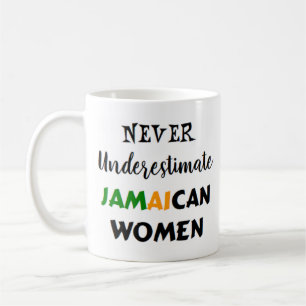 Café nunca subestime as mulheres jamaicanas caneca de c