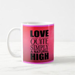 Café O amor é simplesmente uma caneca de café.