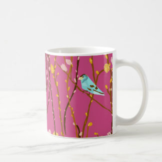 Café Pássaros na caneca dos salgueiros de bichano