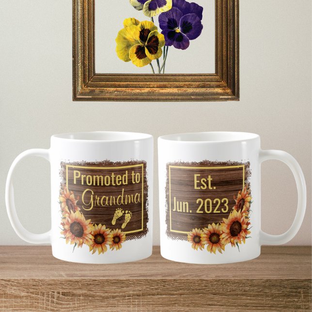 Café Promovido À Vovó Caneca De Girassol (Criador carregado)