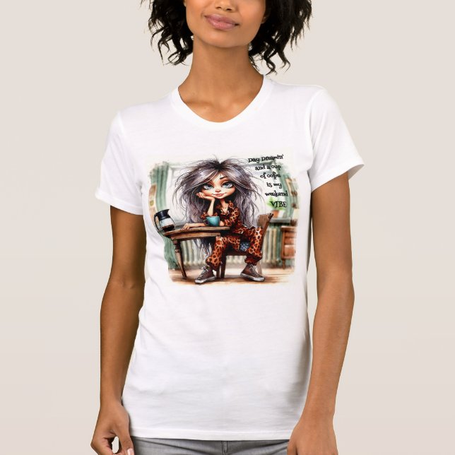Café Quirky Lady Daydreamin' T-Shirt (Frente)