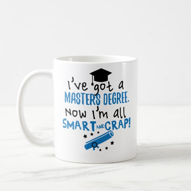 Café Smart e caneca da graduação do grau de mestrado do (Esquerda)