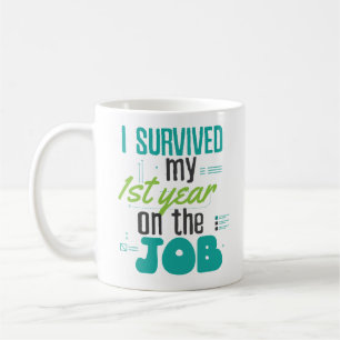 Café Sobreviva ao trabalhador de trabalho da caneca de