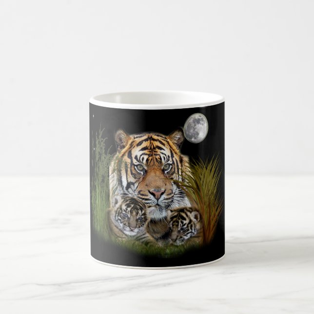 Café Tigre e filhotes de caneca (Centro)
