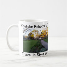 Viagem da caneca dos viagens de Rebecca no estilo