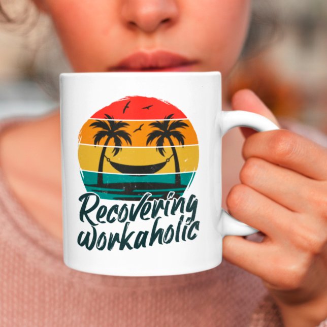 Café Viciado em Trabalho em Recuperação | Caneca de Fér (Criador carregado)