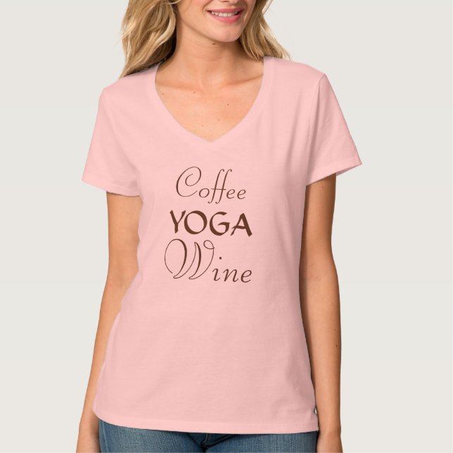 Café, Yoga e t-shirt de vinho (Frente)