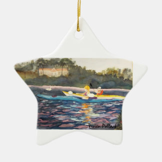 Caiaque dos momentos da natureza do ornamento o