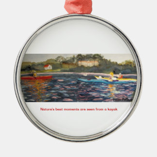 Caiaque dos momentos da natureza do ornamento o