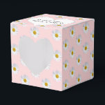 Caixa de Favor Blush Pink Com Margaridas<br><div class="desc">Coração branco com nomes de noivos em padrão blush pink e margaridas.
A cor do fundo pode ser mudada.</div>