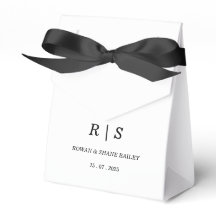 Caixa de Favor Branco Elegante com Monograma Preto