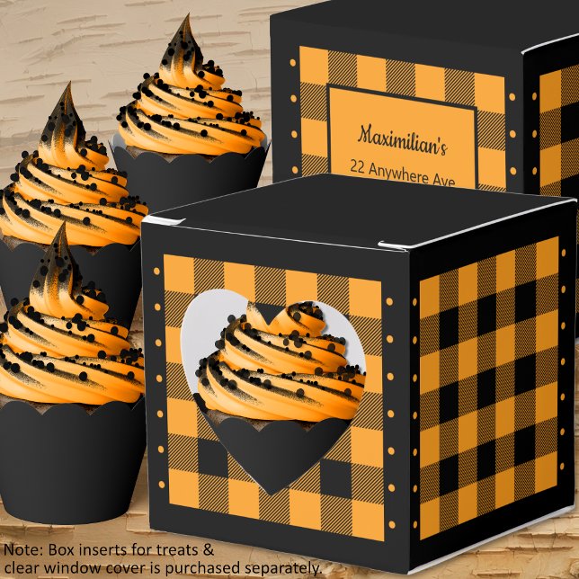 Caixa de Favor com Xadrez de Búfalo - Laranja e Pr (Buffalo Check - Orange and Black - Heart Favor Box - Cupcakes - by Leapfroglisics Shop)