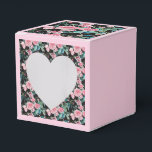 Caixa de Favor de Bolo de Festa de Chá Floral Rosa<br><div class="desc">Caixas de Favor de Bolo de Festa de Chá Floral Rosa Água Desbotada Chic. Projetado a partir de uma de minhas pinturas em aquarela.</div>