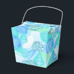 Caixa de Favor de Festa- Impressão de Conchas Mari<br><div class="desc">Caixa de favor de festa mostrada em um lindo design de impressão de conchas marinhas multicoloridas.

Personalize este item ou compre como está.



Imagem de estoque
freepik.com</div>