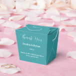 Caixa de Favor de Tratamento de Festa<br><div class="desc">Esta caixa de favor de festa é mostrada em uma cor azul turquesa elegante.
Personalize este item e mude o texto de exemplo para o seu.
Dica: Basta adicionar seus ótimos tratamentos e adicionar uma fita festiva.</div>