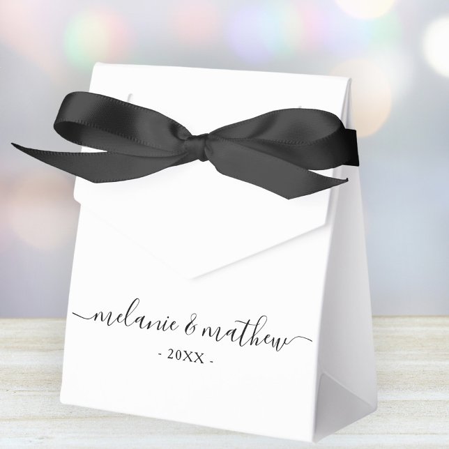 Caixa de Favor do Casamento Branco Negro-Chic (Stylishly Personalize with Your Custom Names & Date.)