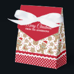 Caixa de Favor do Pão de Gingerpão de Natal bonito<br><div class="desc">Um lindo padrão de gengibre de Natal decora esta caixa de presentes. Tão fofo por ter passado bolinhos de Natal e guloseimas. Personalize-o com o seu nome. Projetado para você pelo Blackberry Boulevard.</div>