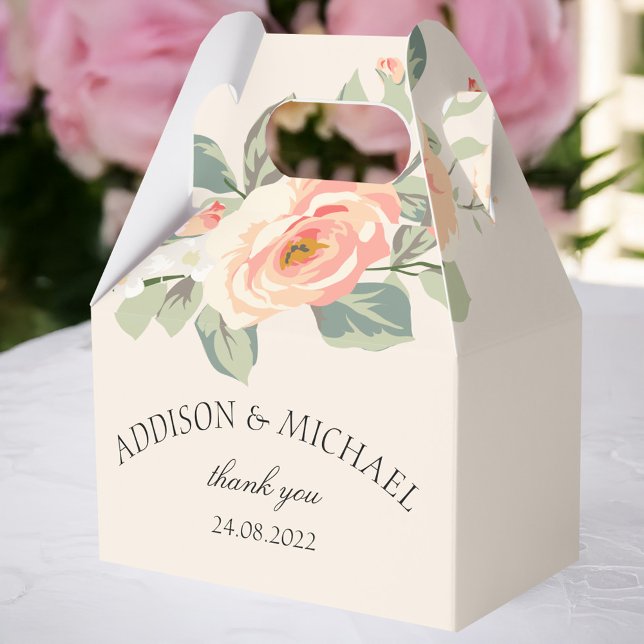 Caixa de favor floral simples Elegante (Elegant simpel floral beige favor box with your name and date.)