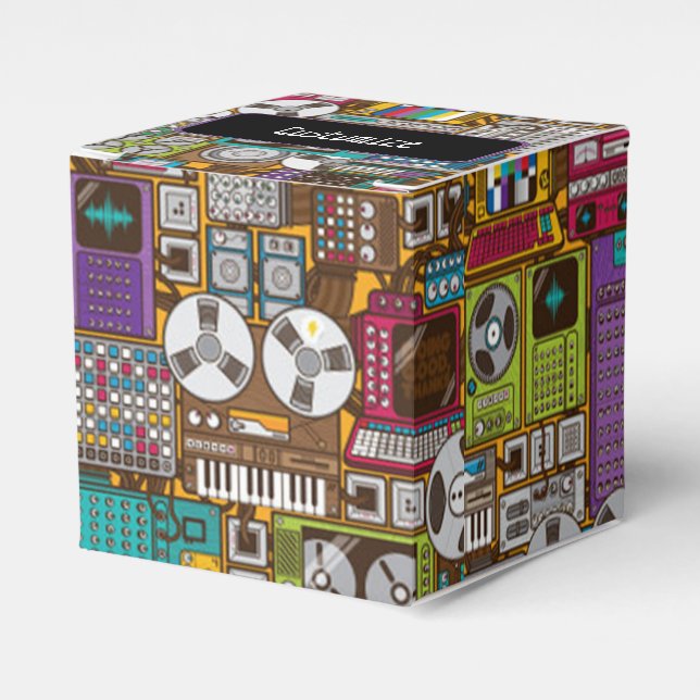 Caixa de Favorecimento do Cubo Studio de Gravação  (Frente)