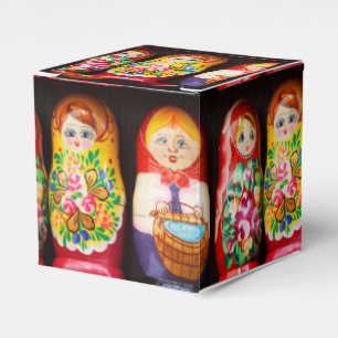 Caixa de Favoritos Coloridos das Bonecas Matryoshk