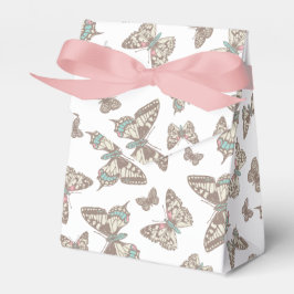 Caixa de favoritos de casamento com padrão borbole