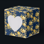 Caixa de Favoritos do Partido Dourado às Estrelas<br><div class="desc">Caixa de favores do partido mostrada em impressão de estrelas de ouro festivas. Azul de Marinho de cor Personalize este item ou comprar como está. Imagem do stock</div>