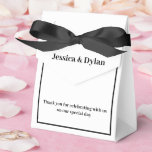 Caixa de Favoritos do Tratado de Parte<br><div class="desc">Esta caixa de favoritos é mostrada em uma elegante cor preta e branca. Personalize este item e altere o texto do exemplo para o seu. Dica: Apenas adicione as guloseimas de excelente e adicione uma fita festiva.</div>
