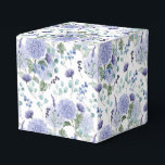 Caixa de Guloseimas de Impressão de Hortênsia para<br><div class="desc">A caixa de lembrancinhas para festa é mostrada com uma impressão floral de hortênsia. 
Personalize este item ou compre como está.
Dica: Basta adicionar suas ótimas guloseimas e adicionar um laço festivo.</div>