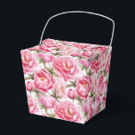 Caixa de Presente de Festas com Impressão de Peôni<br><div class="desc">Caixa de lembrancinha de festa é mostrada com uma linda impressão floral de peônias rosa. 
Personalize este item ou compre como está.
Dica: Basta adicionar seus ótimos presentes e adicionar alguma fita festiva.



Imagem Licenciada</div>