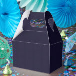 Caixa de Presente Personalizável Azul-Marinho Simp<br><div class="desc">Eleve seu evento com estas caixas de presente personalizáveis azul-marinho. Com um design simples,  porém atraente,  são ideais para casamentos,  festas e eventos corporativos. Adicione seu próprio texto ou gráficos para um toque pessoal. Duráveis e elegantes,  essas caixas são perfeitas para guardar guloseimas,  presentes ou lembranças.</div>