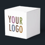 Caixa de presentes de cubo 2x2x2 personalizada com<br><div class="desc">Personalize nossa caixa-presente do mini cubo com o logotipo da sua empresa e o texto personalizado. É perfeito para pequenos presentes e favores como doces, joias, amostras de produtos pequenos, etc. Ele está disponível em outros estilos de caixa e você pode personalizá-lo para outras cores. Dica de design: veja o...</div>