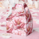 Caixa de Tratamento de Partes<br><div class="desc">A caixa de favoritos do partido é mostrada em um bonito impressão floral cor-de-rosa. Personalize este item e adicione-o ou comprar conforme mostrado. Dica: adicione um adesivo com nomes e adicione uma fita bonito. Dica de Imagem Licenciada: Basta adicionar suas guloseimas de excelente e adicionar alguma fita festiva.</div>