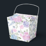 Caixa de Tratamento do Partido da Impressão Hydran<br><div class="desc">A caixa de favor do partido é mostrada com um impressão floral hydrangea. Personalize este item ou comprar como está. Dica: Apenas adicione as guloseimas de excelente e adicione uma fita festiva.</div>