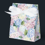 Caixa de Tratamento do Partido da Impressão Hydran<br><div class="desc">A caixa de favor do partido é mostrada com um impressão floral hydrangea. Personalize este item ou comprar como está. Dica: Apenas adicione as guloseimas de excelente e adicione uma fita festiva. Imagem licenciada</div>