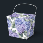 Caixa de Tratamento do Partido da Impressão Hydran<br><div class="desc">A caixa de favor do partido é mostrada com um impressão floral hydrangea. Personalize este item ou comprar como está. Dica: Apenas adicione as guloseimas de excelente e adicione uma fita festiva. Imagem licenciada</div>