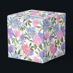 Caixa de Tratamento do Partido da Impressão Hydran<br><div class="desc">A caixa de favor do partido é mostrada com um impressão floral hydrangea. Personalize este item ou comprar como está. Dica: Apenas adicione as guloseimas de excelente e adicione uma fita festiva.</div>