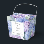Caixa de Tratamento do Partido da Impressão Hydran<br><div class="desc">A caixa de favor do partido é mostrada com um impressão floral hydrangea. Personalize este item e altere o texto do exemplo para o seu. Dica: Apenas adicione as guloseimas de excelente e adicione uma fita festiva. Imagem licenciada</div>