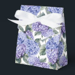 Caixa de Tratamento do Partido da Impressão Hydran<br><div class="desc">A caixa de favor do partido é mostrada com um impressão floral hydrangea. Personalize este item ou comprar como está. Dica: Apenas adicione as guloseimas de excelente e adicione uma fita festiva. Imagem licenciada</div>