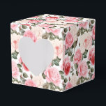 Caixa de Tratamento do Partido das Rosas Rosa<br><div class="desc">A caixa de favoritos da festa é mostrada com uma adorável impressão floral de rosas rosa. Personalize este item ou comprar como está. Dica: Apenas adicione as guloseimas de excelente e adicione uma fita festiva. Imagem licenciada</div>