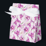 Caixa de Tratamento do Partido Orchids<br><div class="desc">A caixa de favoritos do partido é mostrada com uma adorável impressão floral de orquídeas roxas. Personalize este item ou comprar como está. Dica: Apenas adicione as guloseimas de excelente e adicione uma fita festiva. Imagem licenciada</div>