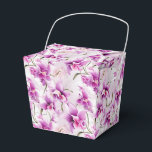 Caixa de Tratamento do Partido Orchids<br><div class="desc">A caixa de favoritos do partido é mostrada com uma adorável impressão floral de orquídeas roxas. Personalize este item ou comprar como está. Dica: Apenas adicione as guloseimas de excelente e adicione uma fita festiva. Imagem licenciada</div>