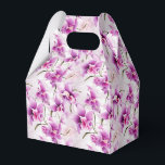 Caixa de Tratamento do Partido Orchids<br><div class="desc">A caixa de favoritos do partido é mostrada com uma adorável impressão floral de orquídeas roxas. Personalize este item ou comprar como está. Dica: Apenas adicione as guloseimas de excelente e adicione uma fita festiva. Imagem licenciada</div>